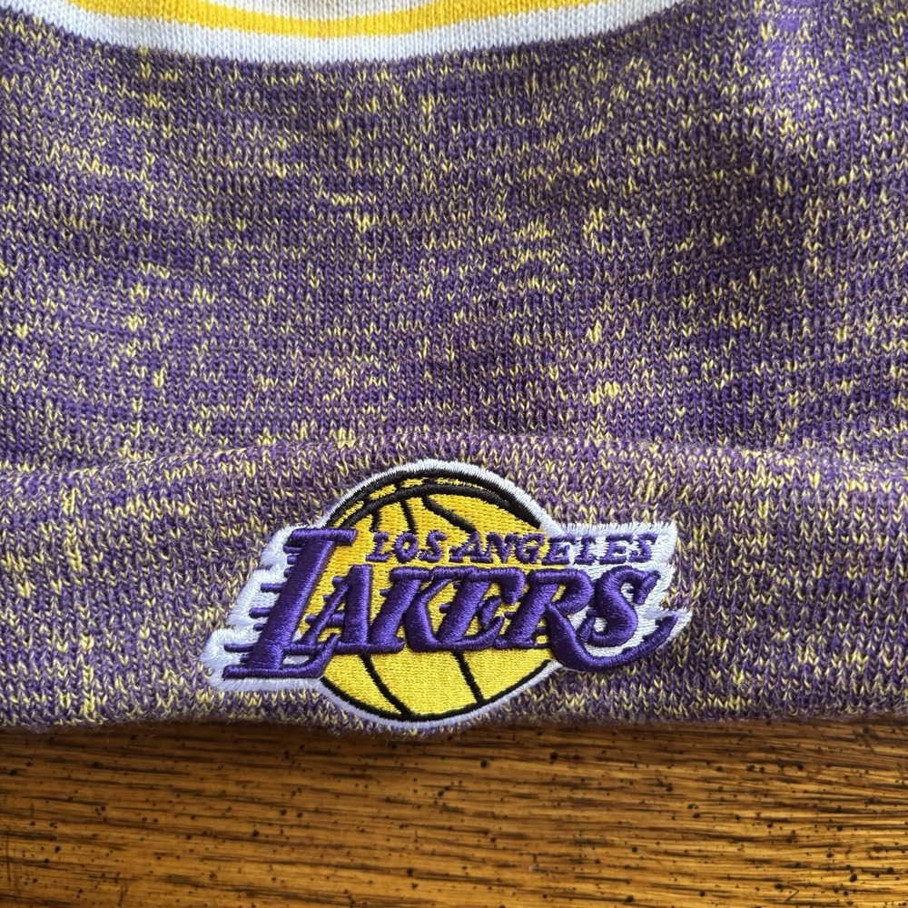 Los Angeles Lakers Beanie New Era Sport One Size Knit Hat Wool Blend Purple Gold - Picture 2 of 8